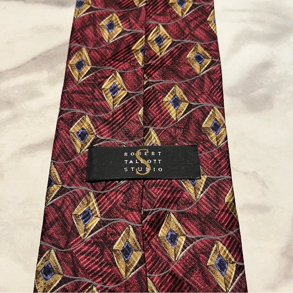 Robert Talbott Studio 100% Silk Abstract Tie - Picture 4 of 5